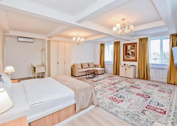 Hotel Astoria, В Самом Центре Города